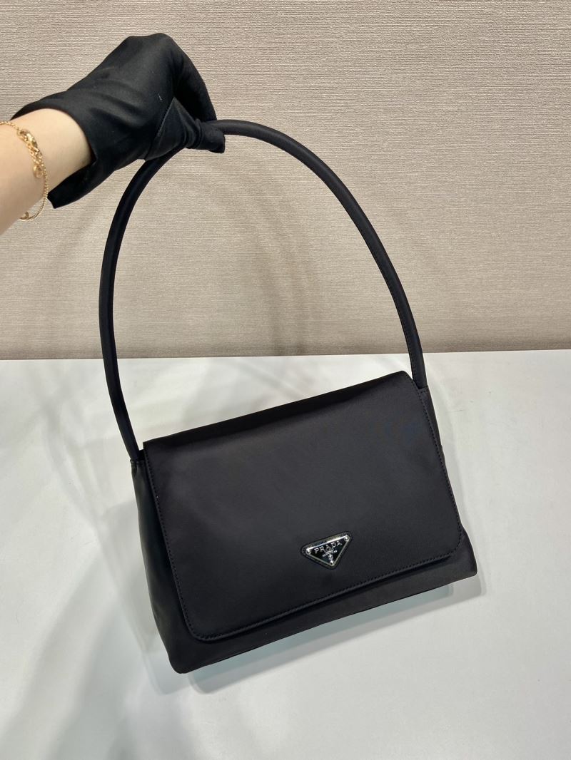 Pra*a hobo bags